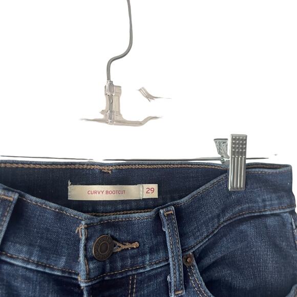 Levi Strauss & Co Women's Size 29 Dark Wash Blue Curvy Bootcut Jeans - Picture 4 of 11